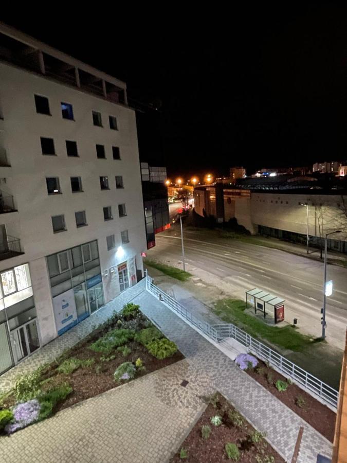מישקולץ Macropolis Apartments מראה חיצוני תמונה