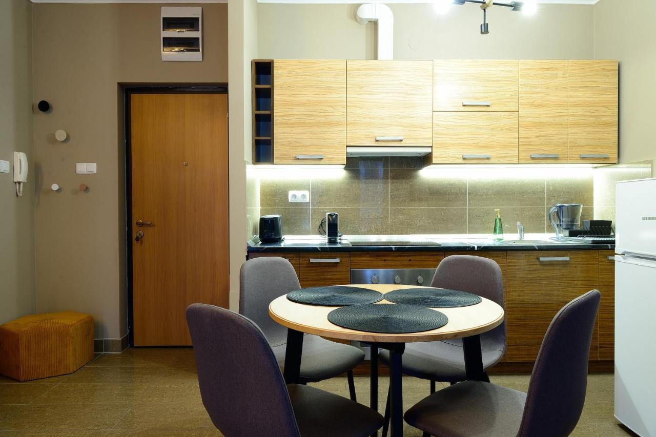 מישקולץ Macropolis Apartments מראה חיצוני תמונה